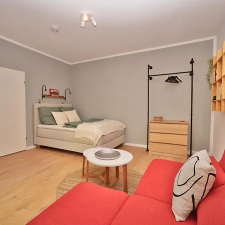 Modernes In Toplage Buckau - Naehe Innenstadt & Uniklinik, Ideal Fuer Business